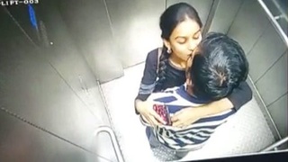 Sneaky spy captures steamy lift action