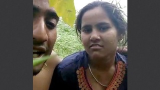 Desi village lover gets a blowjob and fucks outdoors