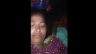Boudie from India gets her pussy pounded at night