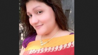 Married bhabi's video of lustful encounter